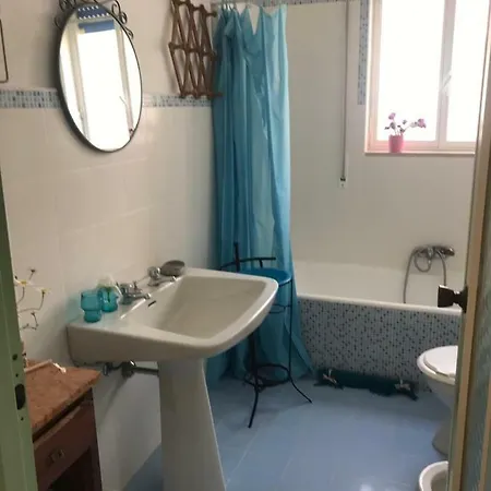 Ampia Casa Sul Mare *